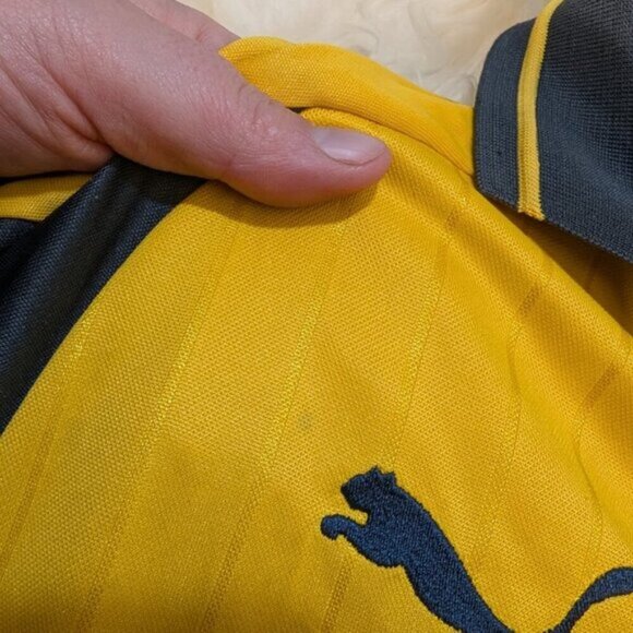 Arsenal FC 2016/2017 Away Jersey Puma Size Men Small - Picture 9 of 10